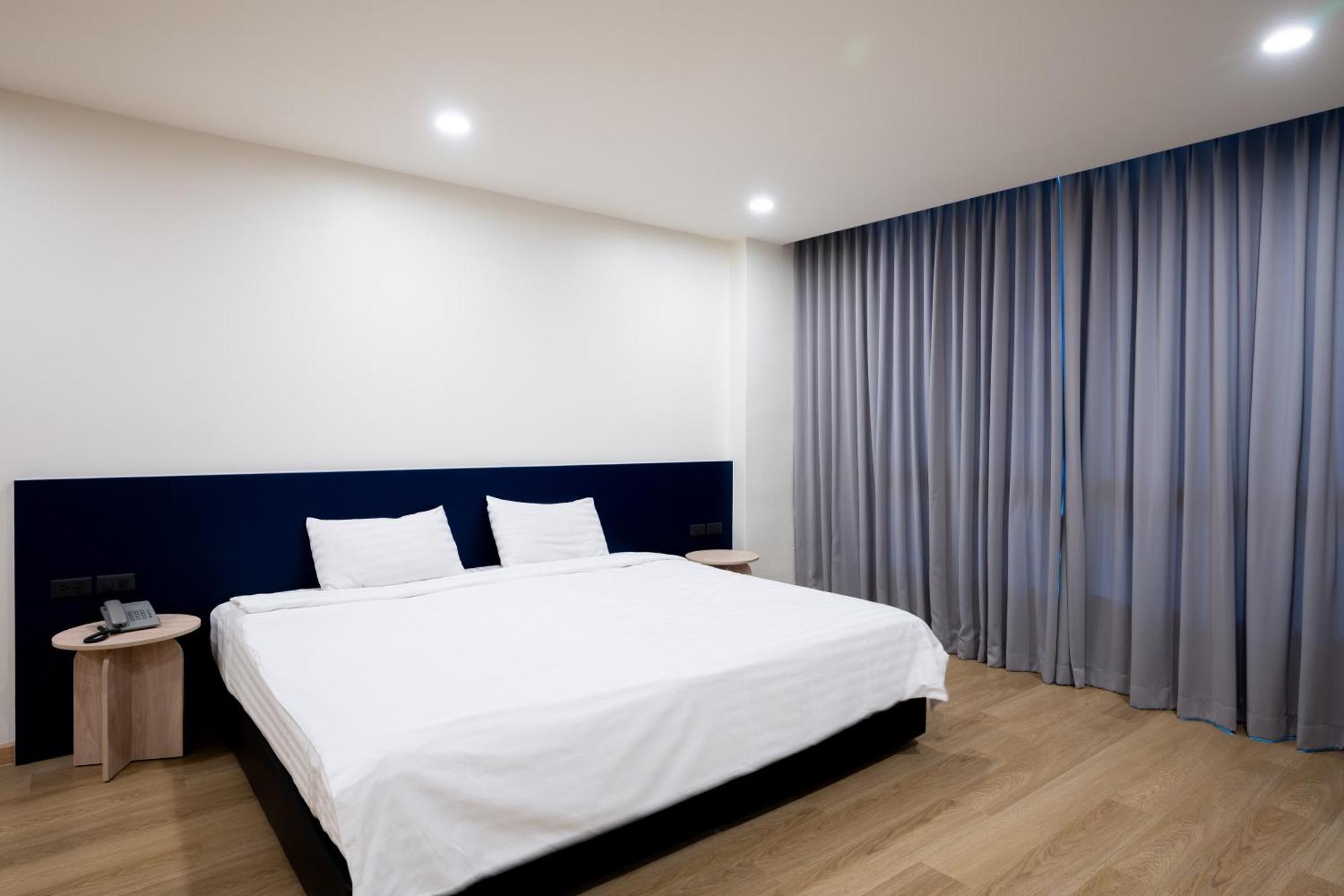 Ca Hotel And Residence Phuket - Sha Extra Plus Exterior foto