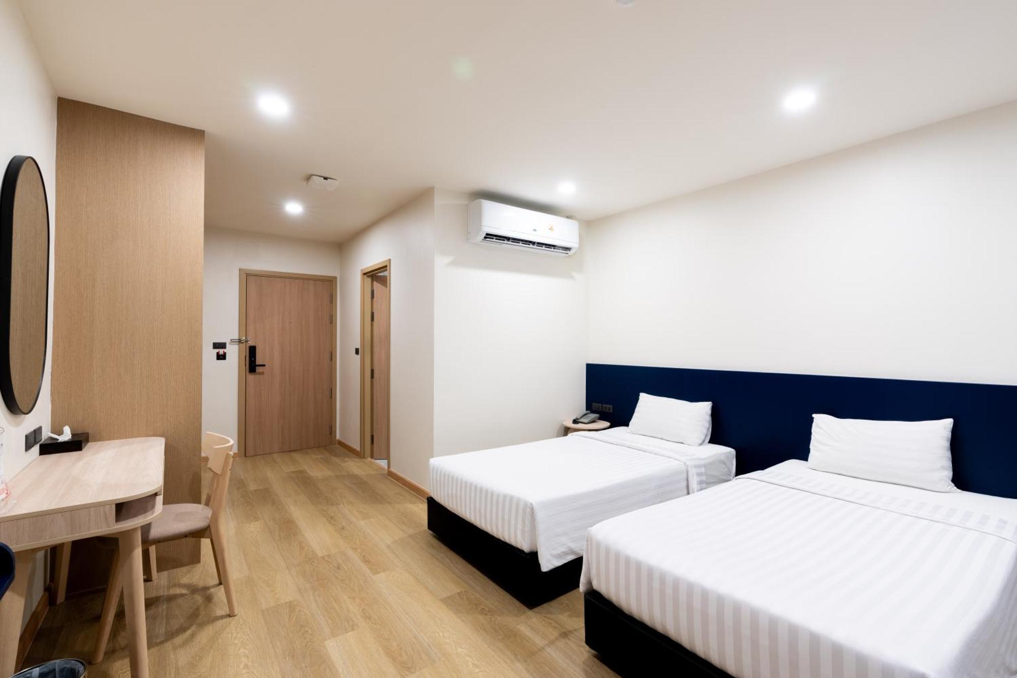 Ca Hotel And Residence Phuket - Sha Extra Plus Exterior foto