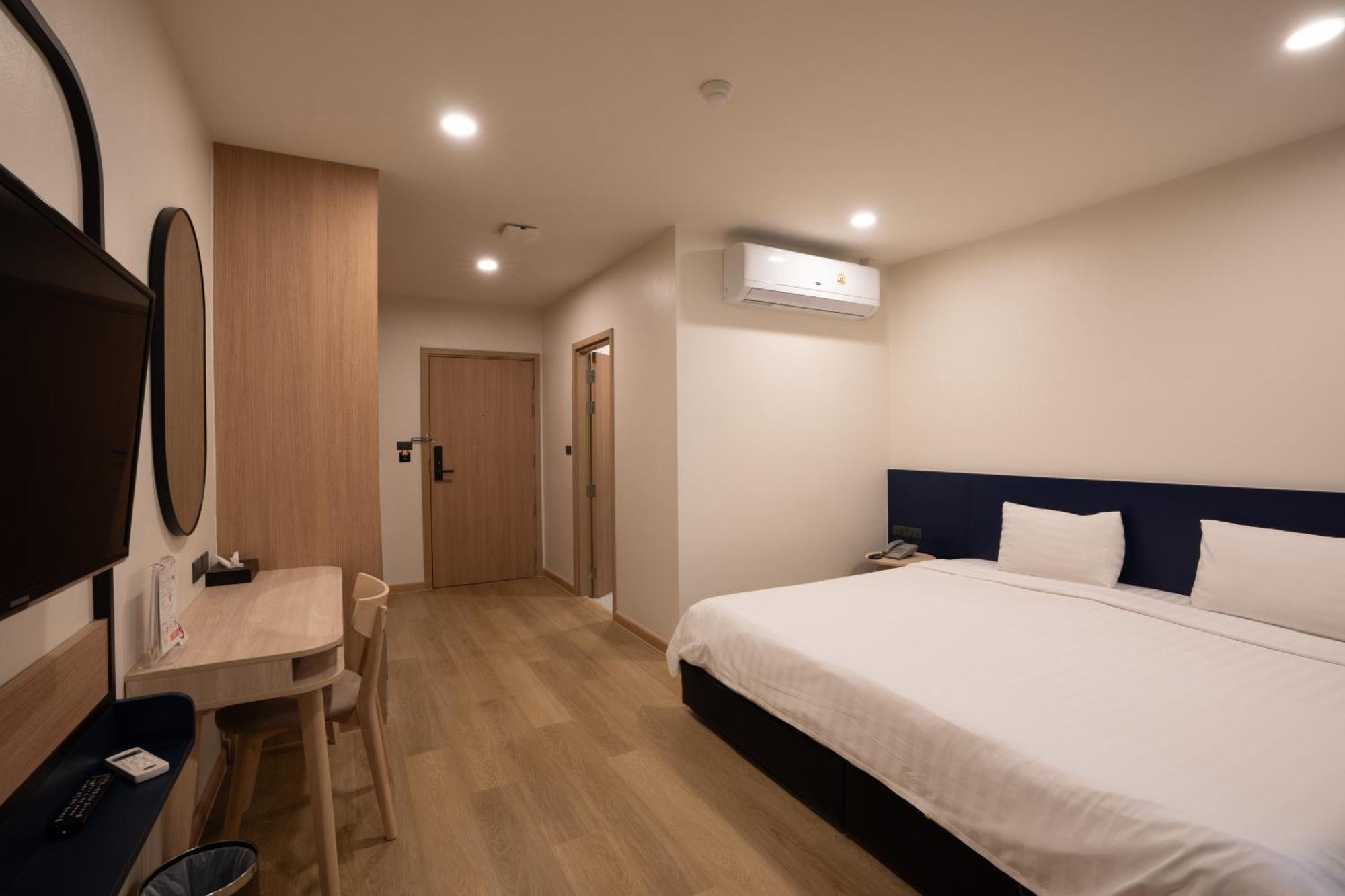 Ca Hotel And Residence Phuket - Sha Extra Plus Exterior foto