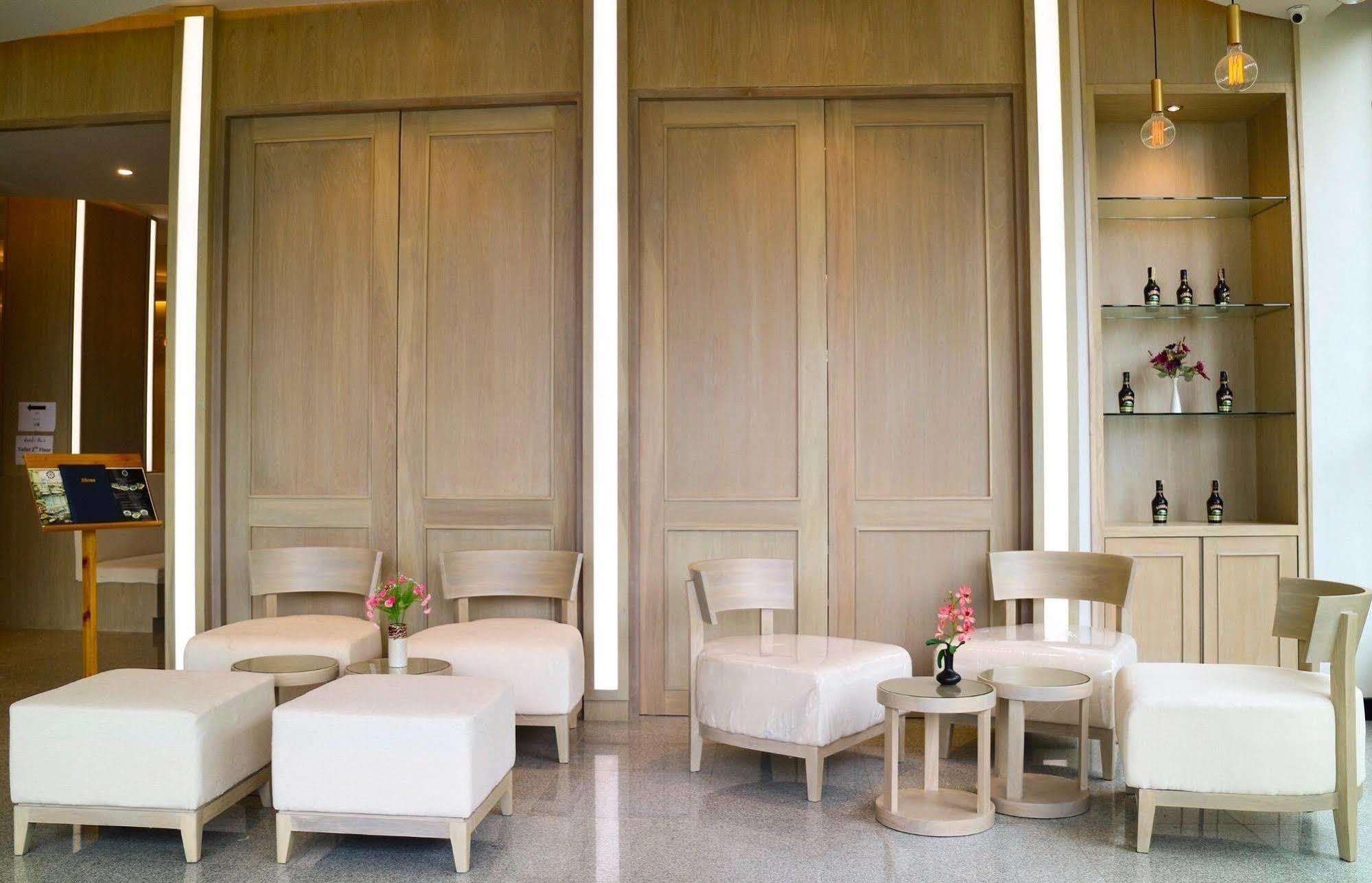 Ca Hotel And Residence Phuket - Sha Extra Plus Exterior foto